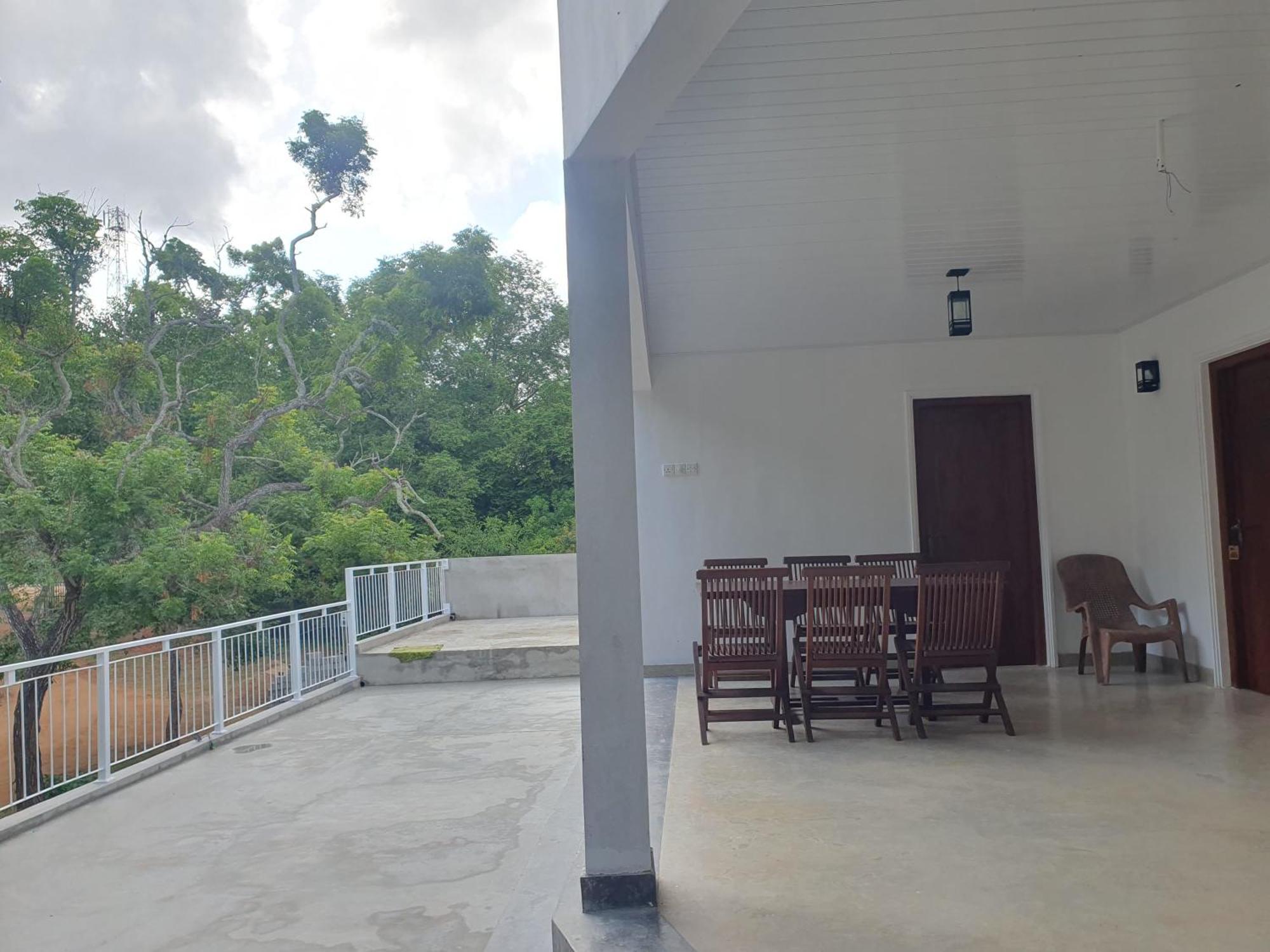 Отель Wilpattu Corridor Leisure Экстерьер фото