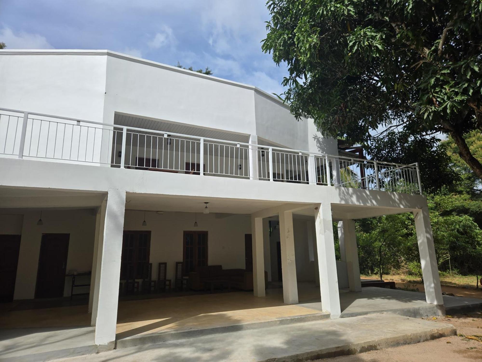 Отель Wilpattu Corridor Leisure Экстерьер фото